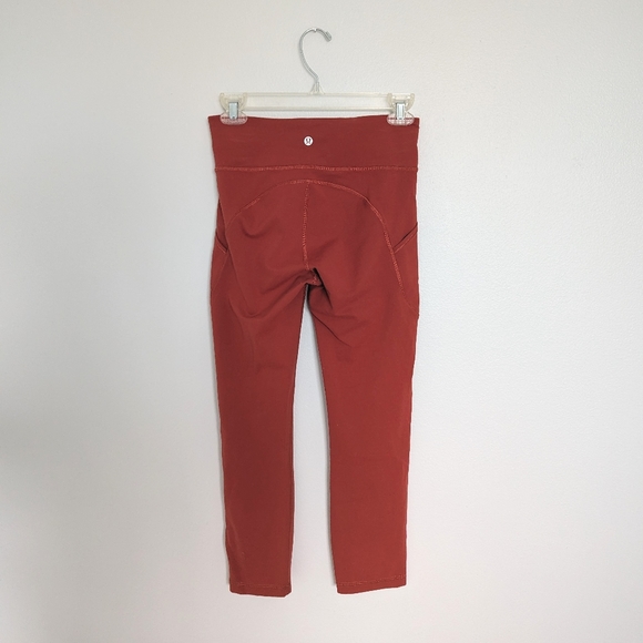 Like New Lululemon InStill High-Rise Tight Cayenne Size 6 - Picture 5 of 6